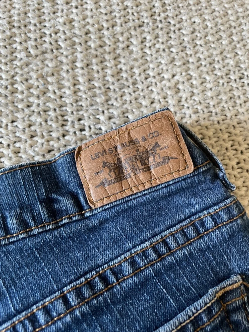 501 Indigo Levi’s - Picture 7 of 9